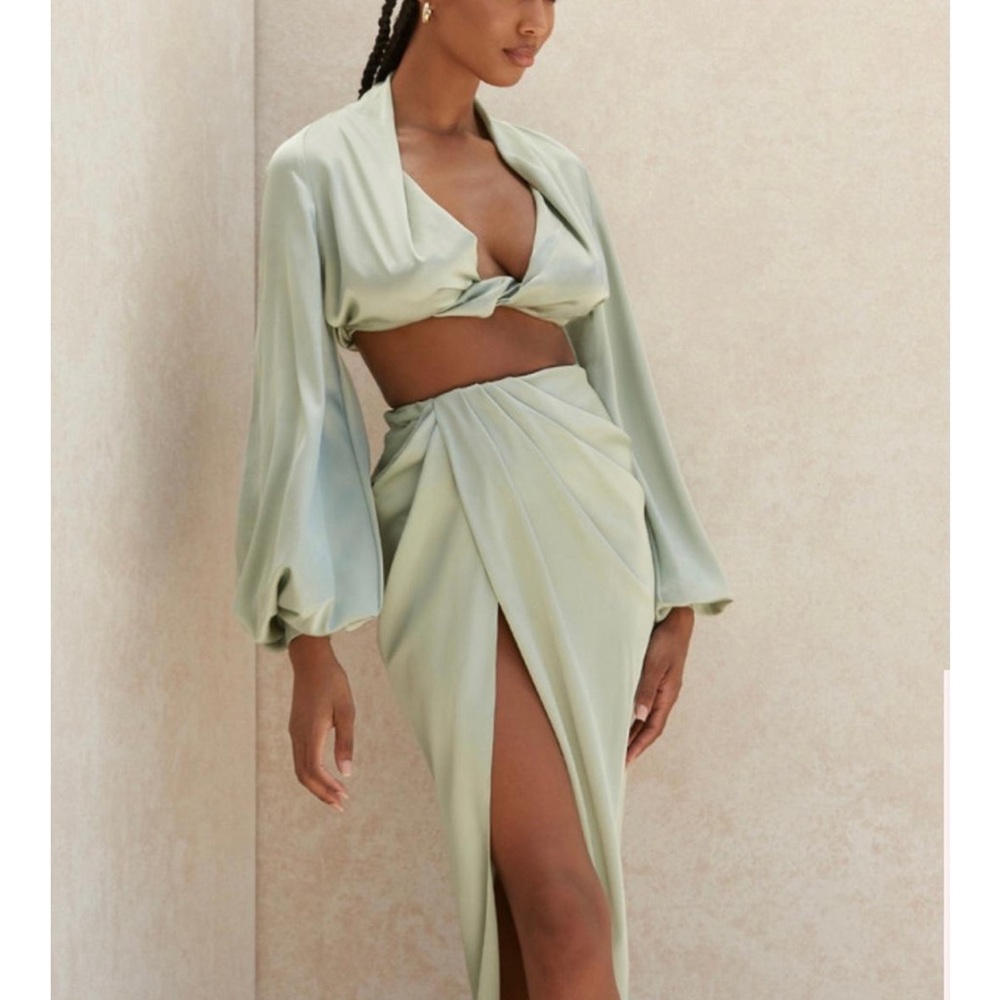 House of CB Constance skirt in Sage size small